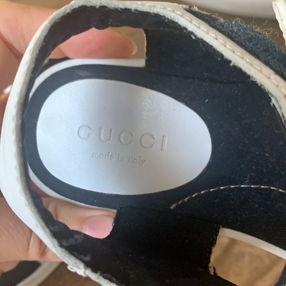💯 Authentic Gucci Unisex Red Blue Striped White Velcro Strap Sandals size 29 - Picture 6 of 9
